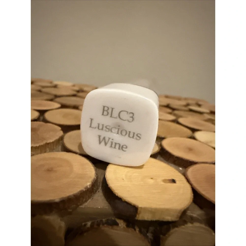 L.A. Colors‎ BLC3 Luscious Wine Lipstick NWOB Tiny Tip Damage